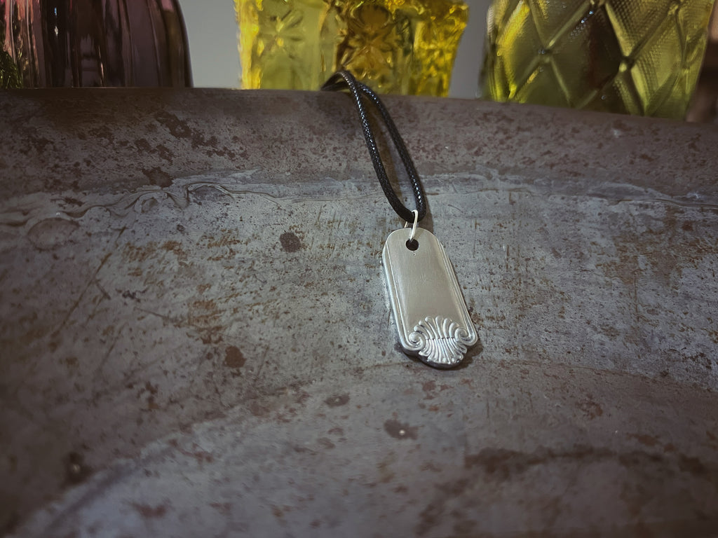Floral Tapered Bar Necklace
