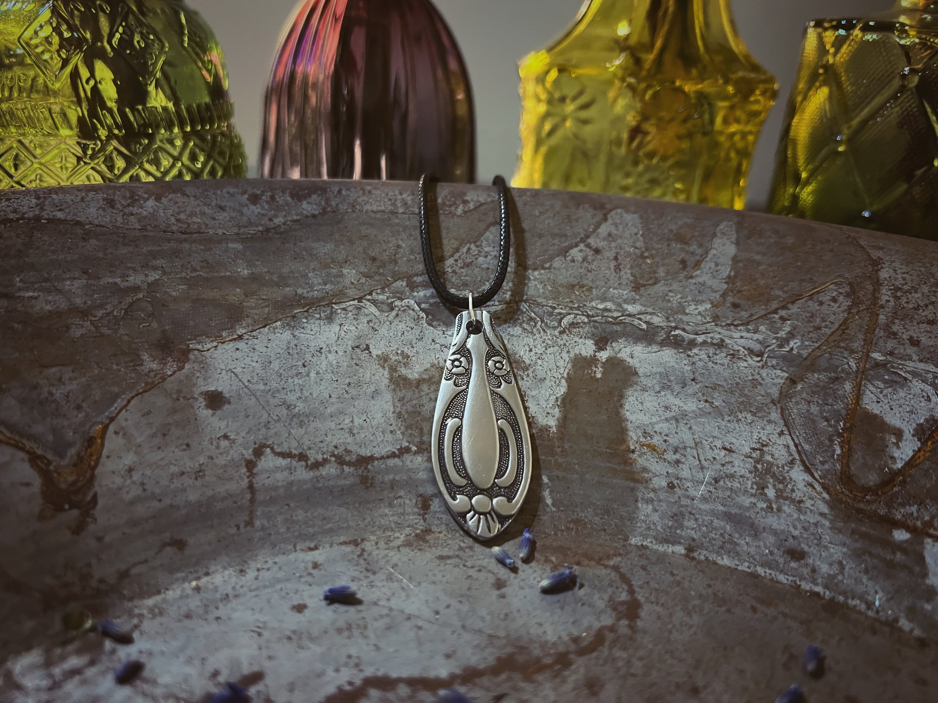 Lattice Bar Necklace